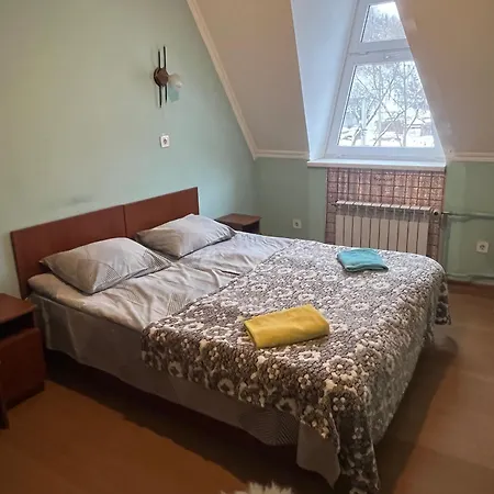 тростян Отель Славское